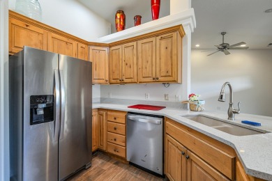 Fresh interior and exterior paint, makes this one shine like a on Southgate Golf Course in Utah - for sale on GolfHomes.com, golf home, golf lot