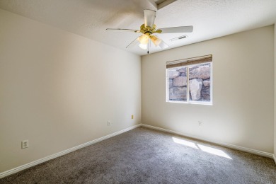 Fresh interior and exterior paint, makes this one shine like a on Southgate Golf Course in Utah - for sale on GolfHomes.com, golf home, golf lot