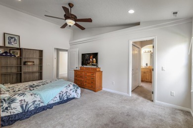 Fresh interior and exterior paint, makes this one shine like a on Southgate Golf Course in Utah - for sale on GolfHomes.com, golf home, golf lot