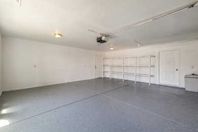 Fresh interior and exterior paint, makes this one shine like a on Southgate Golf Course in Utah - for sale on GolfHomes.com, golf home, golf lot
