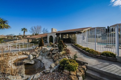 Fresh interior and exterior paint, makes this one shine like a on Southgate Golf Course in Utah - for sale on GolfHomes.com, golf home, golf lot