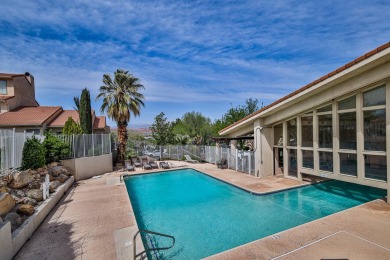 Fresh interior and exterior paint, makes this one shine like a on Southgate Golf Course in Utah - for sale on GolfHomes.com, golf home, golf lot