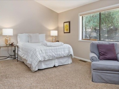 Close to Golf Course and Park - This 1886 square foot split on Forest Meadows Golf Course in California - for sale on GolfHomes.com, golf home, golf lot