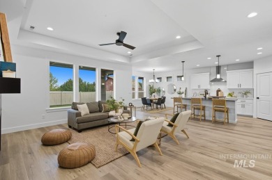 Thoughtfully designed single-level floor plan offers 3 bedrooms on Hunters Point Golf Club in Idaho - for sale on GolfHomes.com, golf home, golf lot