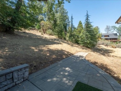 Close to Golf Course and Park - This 1886 square foot split on Forest Meadows Golf Course in California - for sale on GolfHomes.com, golf home, golf lot