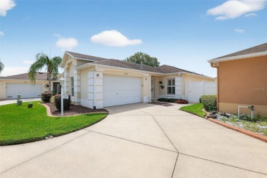WONDERFUL TURNKEY BLOCK and STUCCO 2/2 Beauregard Courtyard on The Links of Spruce Creek in Florida - for sale on GolfHomes.com, golf home, golf lot