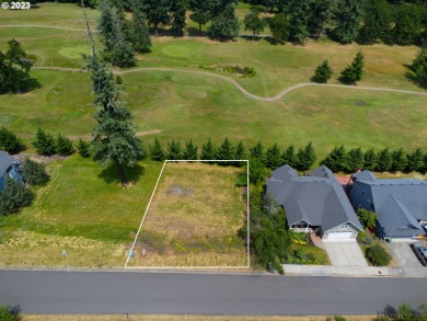 Build your Dream Home on this fantastic Golf Course Lot! on Hidden Valley Golf Course in Oregon - for sale on GolfHomes.com, golf home, golf lot