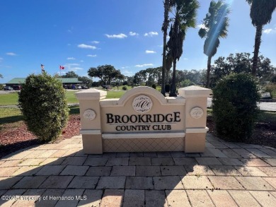 Welcome to this STUNNING and spacious open floor plan home on High Point Golf Club, Inc. in Florida - for sale on GolfHomes.com, golf home, golf lot