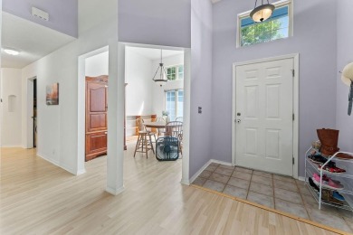Welcome to this delightful two-bedroom home featuring a on Bella Vista Country Club - Highlands in Arkansas - for sale on GolfHomes.com, golf home, golf lot