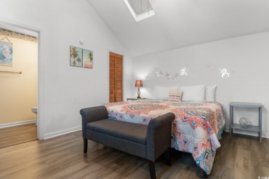 Welcome to this charming 2-bedroom, 2-bathroom condo in the on Island Green Golf Club in South Carolina - for sale on GolfHomes.com, golf home, golf lot