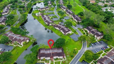 Beautifully Remodeled 2-Bedroom Lakefront Apartment in The Pines on Boca Lago Golf and Country Club in Florida - for sale on GolfHomes.com, golf home, golf lot