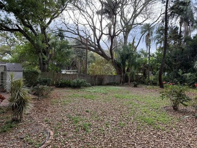 Beautiful, updated 2-bedroom, 1-bath home situated on nearly a on Clearwater Executive Golf Course in Florida - for sale on GolfHomes.com, golf home, golf lot