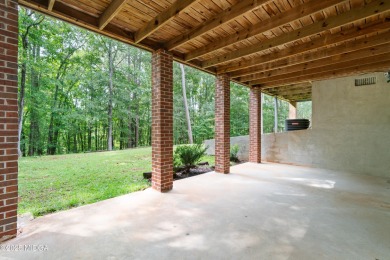 Jones County - River North Gated CommunityNestled on 3.52 on Canongate At Healy Point Country Club in Georgia - for sale on GolfHomes.com, golf home, golf lot