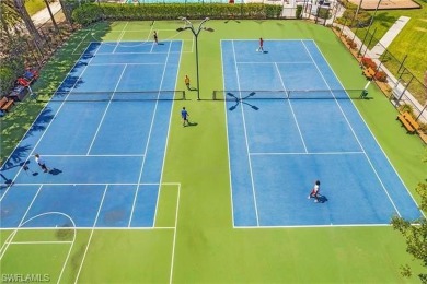 This Exquisite Golf Villa is meticulously maintained and is on Arrowhead Golf Club At Heritage Greens in Florida - for sale on GolfHomes.com, golf home, golf lot