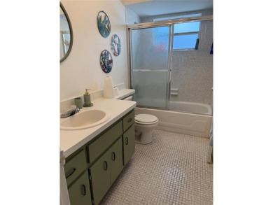 Beautiful one bedroom, one bathroom condo in Lauderhill East in on Lauderhill Golf Course in Florida - for sale on GolfHomes.com, golf home, golf lot