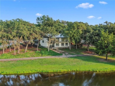 RARE FIND WITH A BEAUTIFUL LAKE VIEW Recently renovated!  Enjoy on Hilltop Lakes Resort Golf Club in Texas - for sale on GolfHomes.com, golf home, golf lot