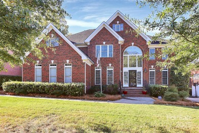 Traditional all-brick 6BR, 4BA home on the 6th tee box of on Birkdale Golf Club in North Carolina - for sale on GolfHomes.com, golf home, golf lot