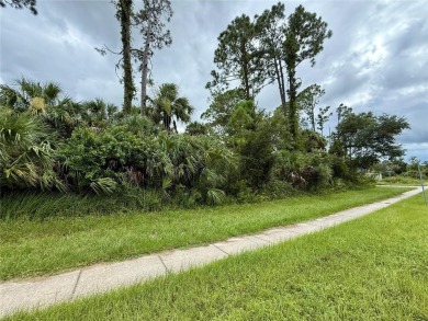 Looking for that perfect piece of land to build your slice of on Bobcat Trail Golf Club in Florida - for sale on GolfHomes.com, golf home, golf lot
