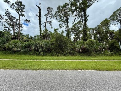 Looking for that perfect piece of land to build your slice of on Bobcat Trail Golf Club in Florida - for sale on GolfHomes.com, golf home, golf lot