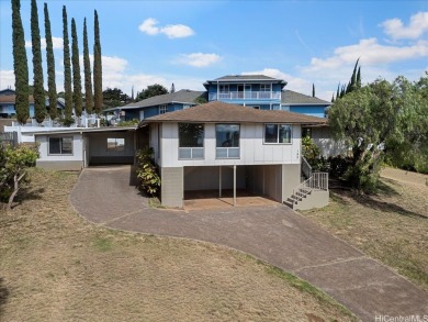 A fantastic opportunity to own a spacious Pukalani 3-bedroom, 2 on Pukalani Country Club in Hawaii - for sale on GolfHomes.com, golf home, golf lot