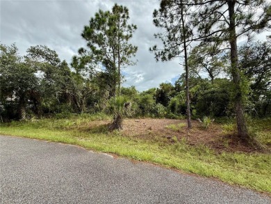 Looking for that perfect piece of land to build your slice of on Bobcat Trail Golf Club in Florida - for sale on GolfHomes.com, golf home, golf lot