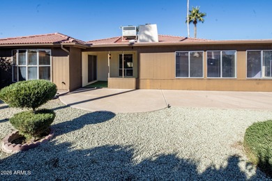 Popular Alameda model with 3 bedrooms and 2 bathrooms. Nice open on Cottonwood Country Club in Arizona - for sale on GolfHomes.com, golf home, golf lot