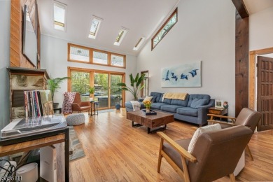 LIVE THE LAKE LIFE THIS SUMMER !  Exceptional 3-bedroom, 3-bath on Highland Lakes Country Club in New Jersey - for sale on GolfHomes.com, golf home, golf lot