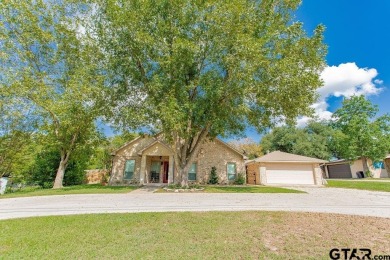 Enjoy resort style living in this beautiful 3-bedroom, 2.5-bath on Hide-A-Way Lake Golf Course in Texas - for sale on GolfHomes.com, golf home, golf lot