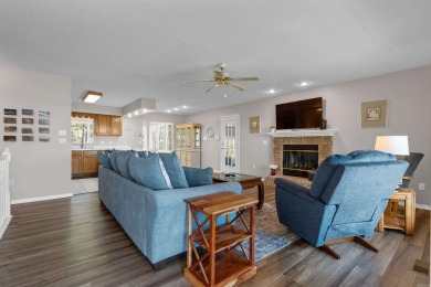 Fabulous Lake View Home in the Premier Golf & Lake Community! on Magellan Golf Course in Arkansas - for sale on GolfHomes.com, golf home, golf lot