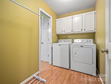 Lovely condo close to the Etowah Golf Course! Experience on Etowah Valley Golf Club in North Carolina - for sale on GolfHomes.com, golf home, golf lot