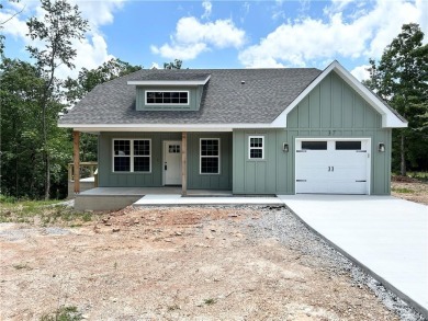 Discover this stunning new cons't craftsman style home located on Bella Vista Country Club - Highlands in Arkansas - for sale on GolfHomes.com, golf home, golf lot
