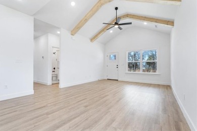Discover this stunning new cons't craftsman style home located on Bella Vista Country Club - Highlands in Arkansas - for sale on GolfHomes.com, golf home, golf lot