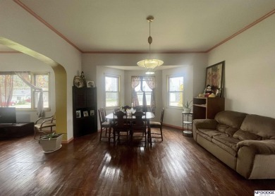Hope R Benne, C: , hopebennerealtor,   - This 2-bedroom, 1-bath on Oakland Golf Club in Nebraska - for sale on GolfHomes.com, golf home, golf lot