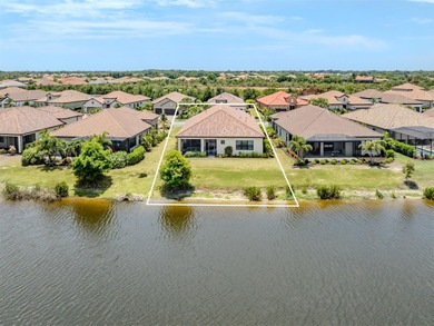 Under contract-accepting backup offers. Discover relaxed on Boca Royale Golf and Country Club in Florida - for sale on GolfHomes.com, golf home, golf lot