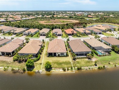 Under contract-accepting backup offers. Discover relaxed on Boca Royale Golf and Country Club in Florida - for sale on GolfHomes.com, golf home, golf lot