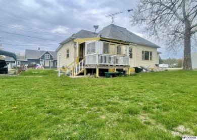Hope R Benne, C: , hopebennerealtor,   - This 2-bedroom, 1-bath on Oakland Golf Club in Nebraska - for sale on GolfHomes.com, golf home, golf lot
