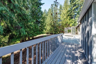 Gorgeous one level home in Sunland on the golf course with a on SunLand Golf and Country Club in Washington - for sale on GolfHomes.com, golf home, golf lot