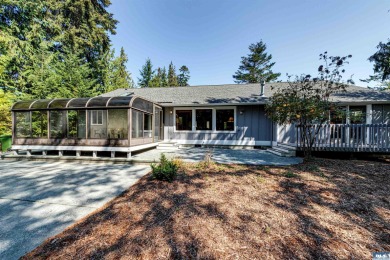 Gorgeous one level home in Sunland on the golf course with a on SunLand Golf and Country Club in Washington - for sale on GolfHomes.com, golf home, golf lot