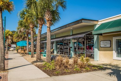 Under contract-accepting backup offers. Discover relaxed on Boca Royale Golf and Country Club in Florida - for sale on GolfHomes.com, golf home, golf lot