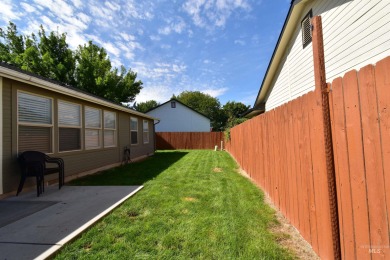 You will love this beautifully updated single-level family home on Lakeview Golf Club in Idaho - for sale on GolfHomes.com, golf home, golf lot