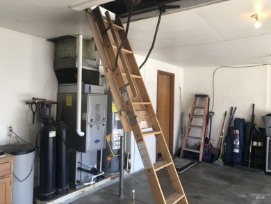 WOW!! Another price reduction.... ($25,000) off original listing on Lakeview Golf Club in Idaho - for sale on GolfHomes.com, golf home, golf lot