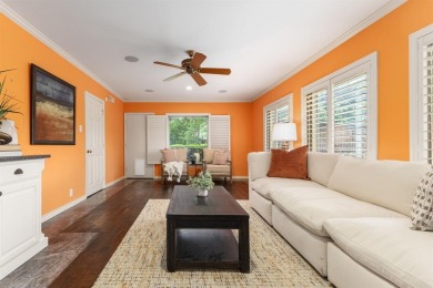 Welcome to your dream home in the heart of Stevens Park. This on Stevens Park Golf Course in Texas - for sale on GolfHomes.com, golf home, golf lot