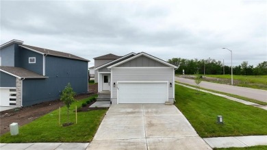 **Live where it feels like you're on vacation every day.** on Golf Club of Creekmoor in Missouri - for sale on GolfHomes.com, golf home, golf lot