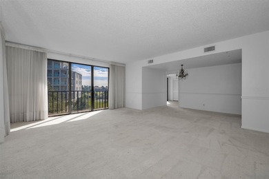 Under contract-accepting backup offers. One or more photo(s) has on Belleair Country Club in Florida - for sale on GolfHomes.com, golf home, golf lot