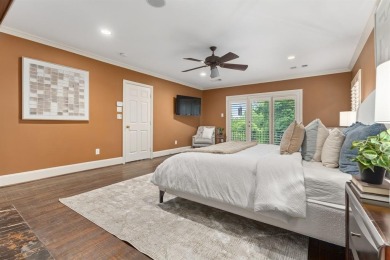 Welcome to your dream home in the heart of Stevens Park. This on Stevens Park Golf Course in Texas - for sale on GolfHomes.com, golf home, golf lot