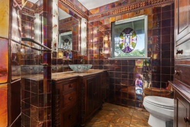 Welcome to your dream home in the heart of Stevens Park. This on Stevens Park Golf Course in Texas - for sale on GolfHomes.com, golf home, golf lot