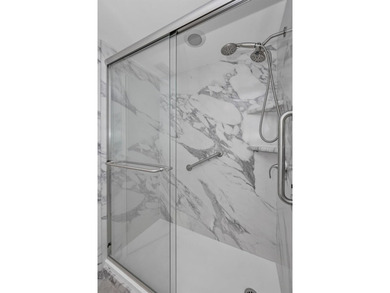 Under contract-accepting backup offers. One or more photo(s) has on Belleair Country Club in Florida - for sale on GolfHomes.com, golf home, golf lot