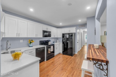 Popular 1st Floor, updated Terrace 200 model.  Light, bright and on Shadow Lake Village in New Jersey - for sale on GolfHomes.com, golf home, golf lot