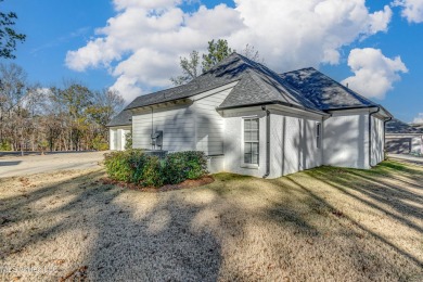 This is the ONE!!!  Well maintained 4bd/3bath in desirable on Lake Caroline Golf Club in Mississippi - for sale on GolfHomes.com, golf home, golf lot