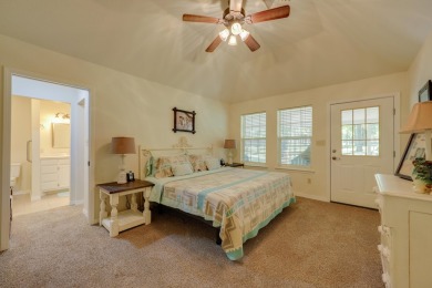 Beautiful 4BR, 3.5 Bath home near Patricia Island -NO HOA, but on Patricia Island Golf Club in Oklahoma - for sale on GolfHomes.com, golf home, golf lot